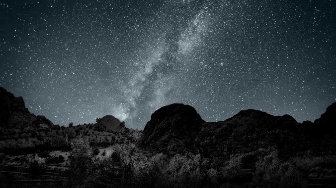 为什么任天堂在NS2上没有选择使用OLED屏幕以提升续航能力和显示效果？